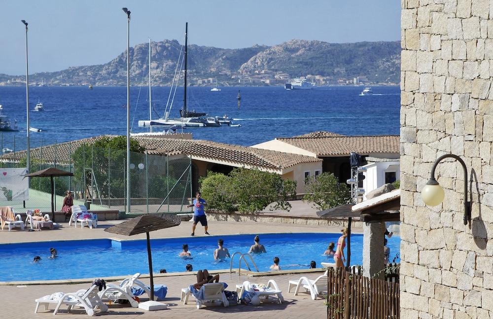 Club Esse Residence Capo D'Orso Palau Kültér fotó