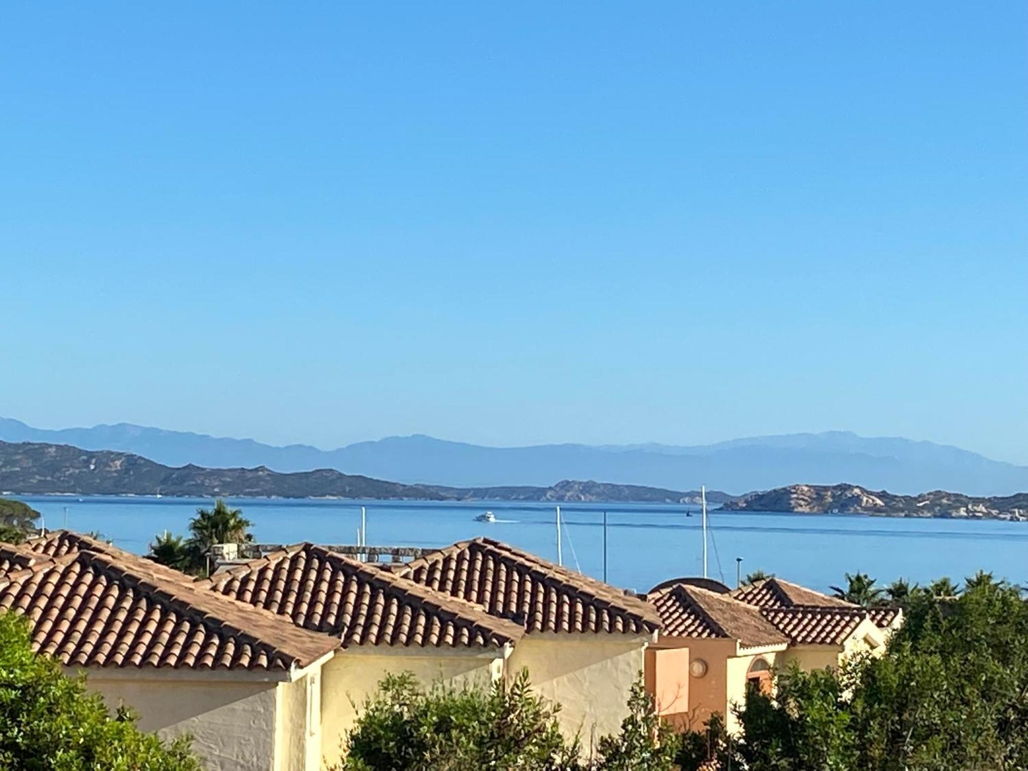 Club Esse Residence Capo D'Orso Palau Kültér fotó