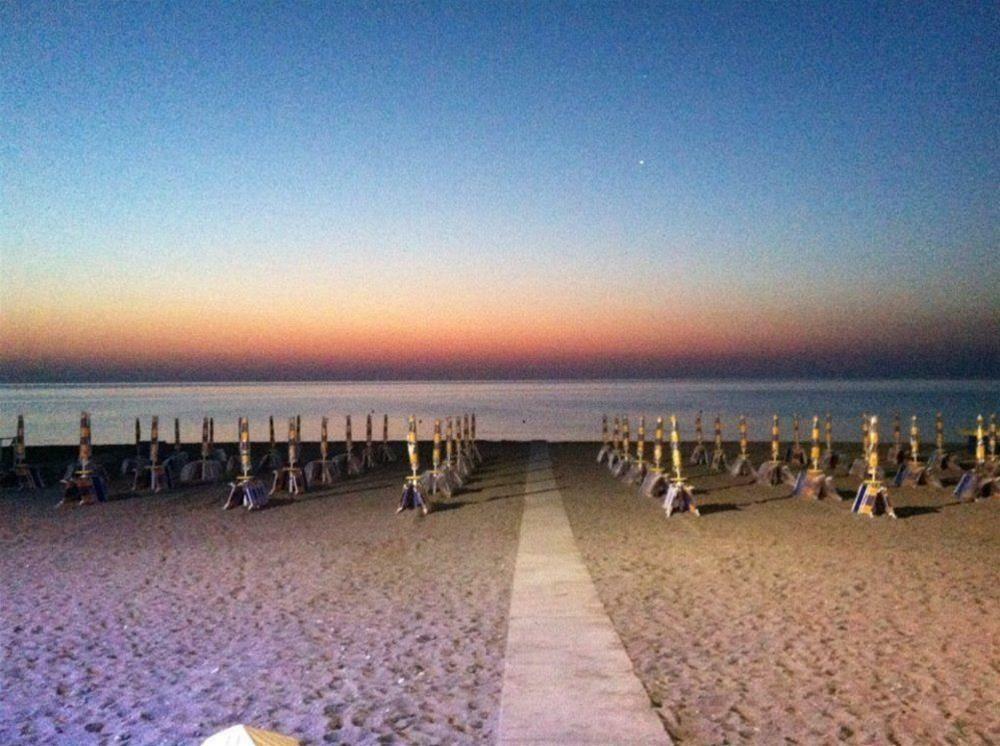 Club Esse Residence Capo D'Orso Palau Kültér fotó